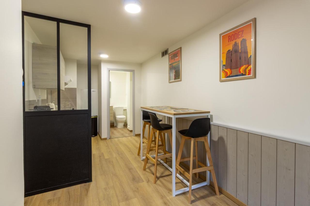 Le Place Du Bourg Appartement T2 Centre Historique Rodez Bagian luar foto